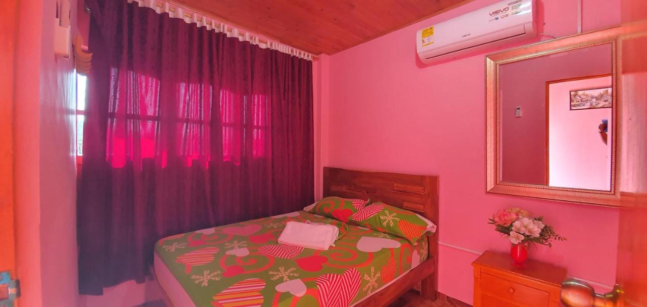 Hostal Happy Day Cartagena Exterior photo