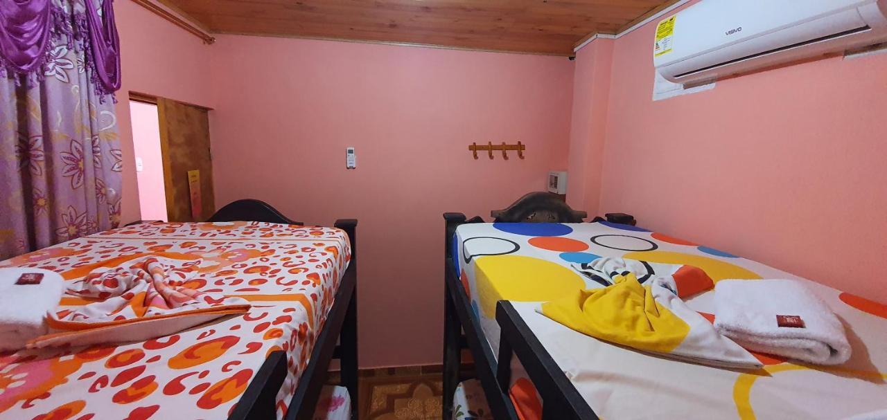 Hostal Happy Day Cartagena Exterior photo